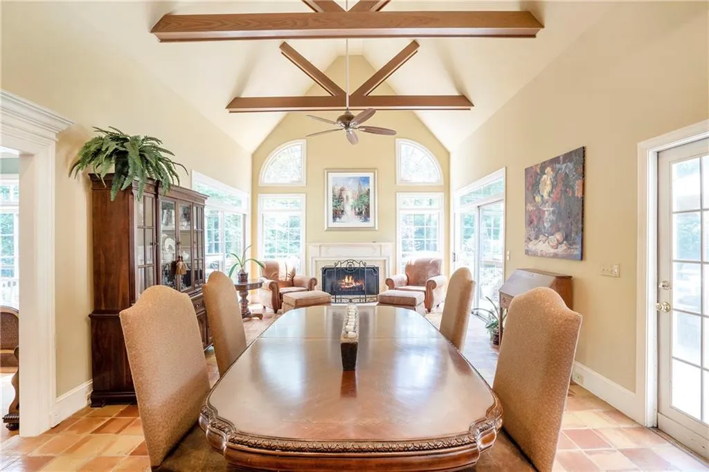 120 Churchill Drive, Sandy Springs, Georgia 30350, 5 Bedrooms Bedrooms, ,4 BathroomsBathrooms,Residential,Sold,120 Churchill Drive,7052127