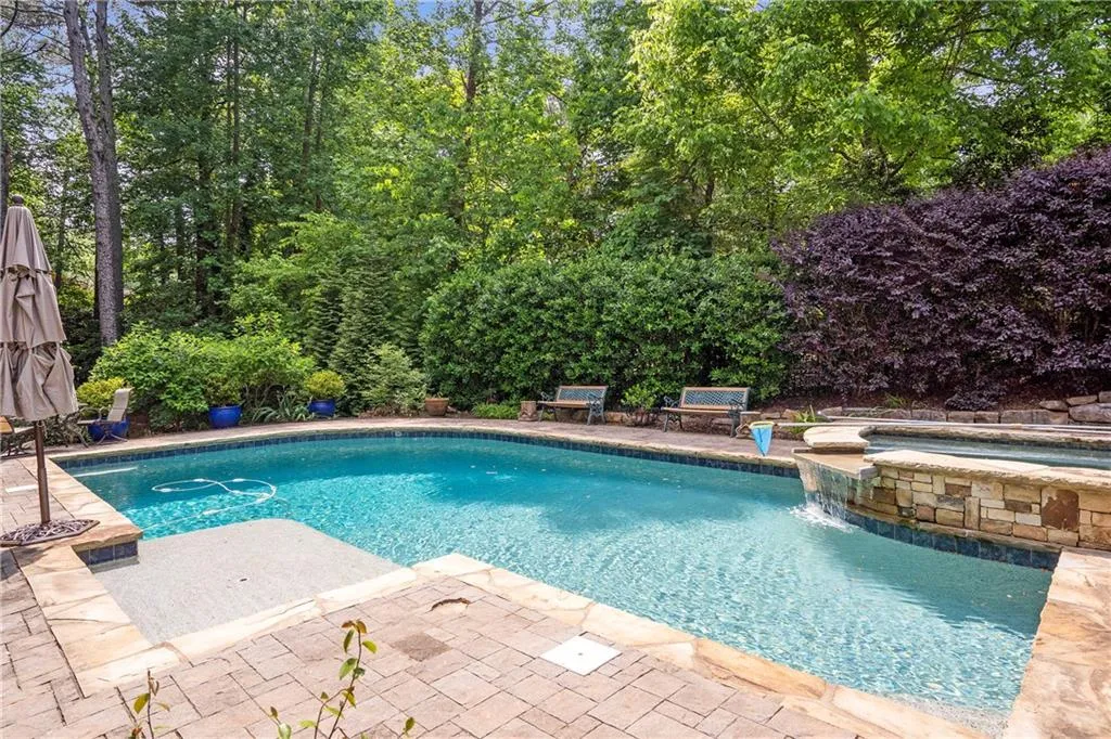 120 Churchill Drive, Sandy Springs, Georgia 30350, 5 Bedrooms Bedrooms, ,4 BathroomsBathrooms,Residential,Sold,120 Churchill Drive,7052127