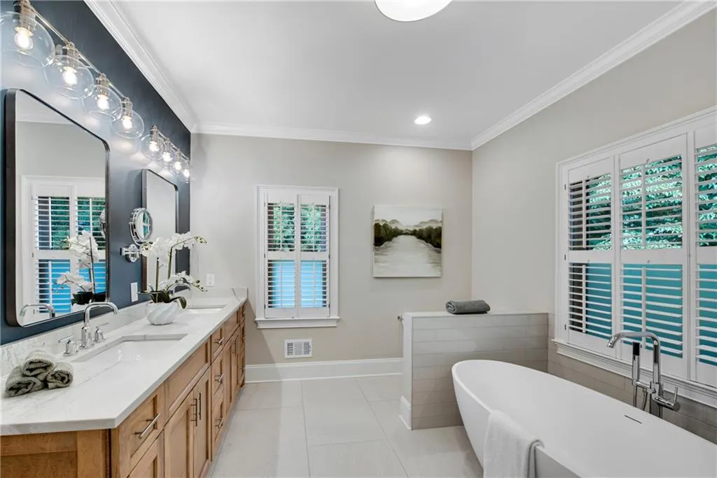 110 Landseer Way, Atlanta, Georgia 30350, 4 Bedrooms Bedrooms, ,4 BathroomsBathrooms,Residential,For Sale,110 Landseer Way,7636439