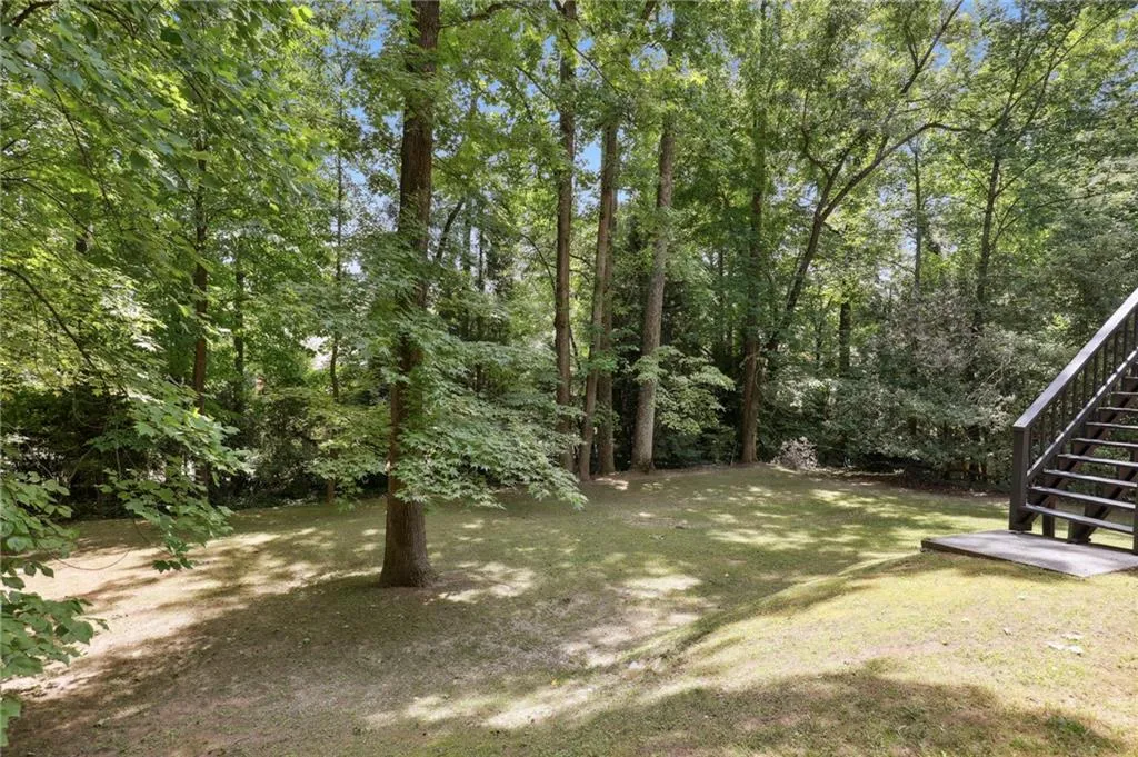 5420 New Wellington Close, Sandy Springs, Georgia 30327, 5 Bedrooms Bedrooms, ,4 BathroomsBathrooms,Residential,Sold,5420 New Wellington Close,7112848