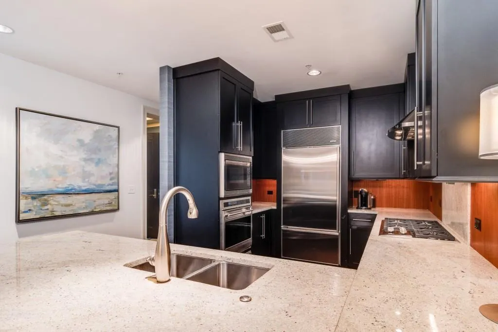 3344 Peachtree Road Unit 3303, Atlanta, Georgia 30326, 2 Bedrooms Bedrooms, ,2 BathroomsBathrooms,Residential,For Sale,3344 Peachtree Road Unit 3303,7269855