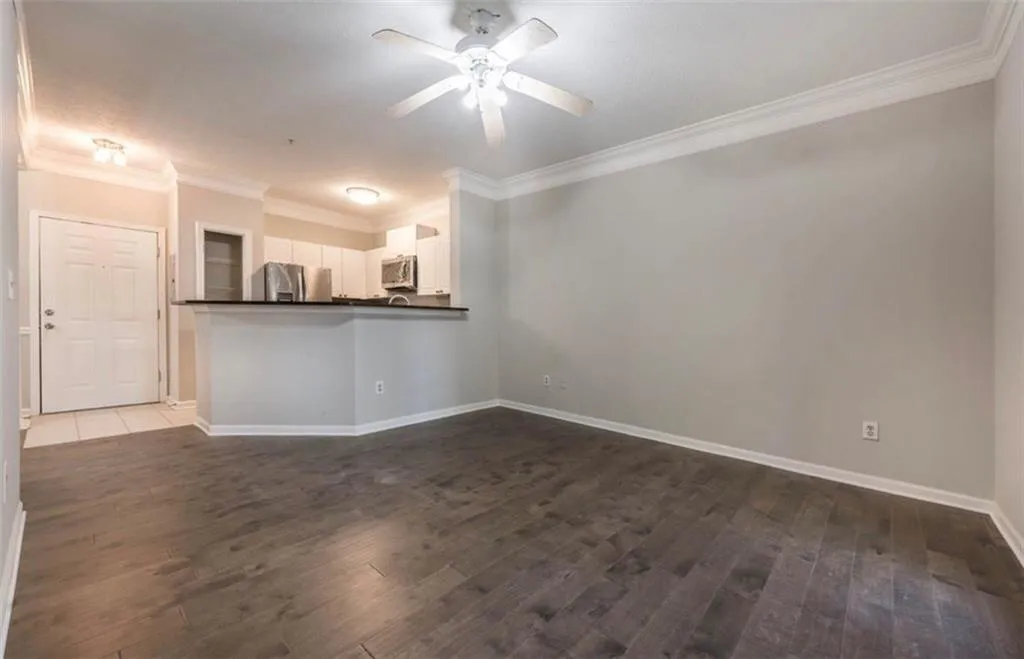 5559 Glenridge Drive Unit 1105, Atlanta, Georgia 30342, 1 Bedroom Bedrooms, ,1 BathroomBathrooms,Residential,Sold,5559 Glenridge Drive Unit 1105,6120907