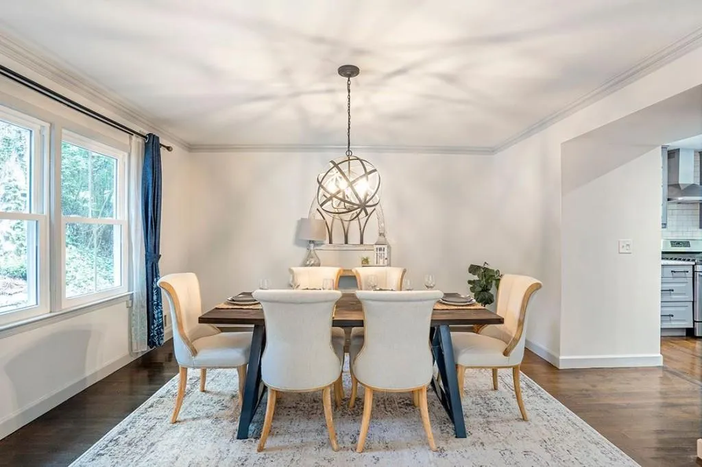 6830 River Springs Lane, Sandy Springs, Georgia 30328, 4 Bedrooms Bedrooms, ,3 BathroomsBathrooms,Residential,Sold,6830 River Springs Lane,7106748