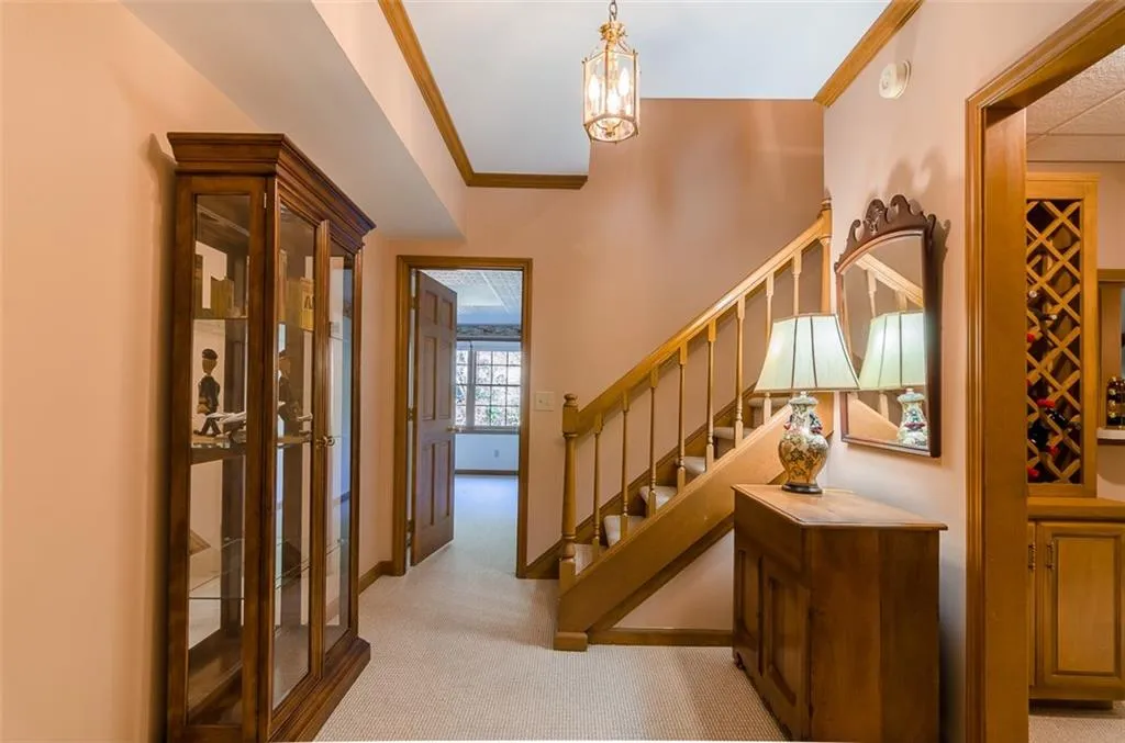 2930 Coles Way, Sandy Springs, Georgia 30350, 5 Bedrooms Bedrooms, ,4 BathroomsBathrooms,Residential,Sold,2930 Coles Way,5774840