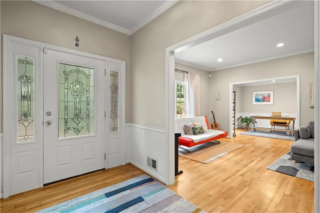 7105 Duncourtney Drive, Sandy Springs, Georgia 30328, 4 Bedrooms Bedrooms, ,3 BathroomsBathrooms,Residential,Sold,7105 Duncourtney Drive,7077952