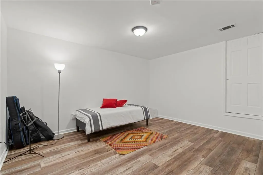 7105 Duncourtney Drive, Sandy Springs, Georgia 30328, 4 Bedrooms Bedrooms, ,3 BathroomsBathrooms,Residential,Sold,7105 Duncourtney Drive,7077952