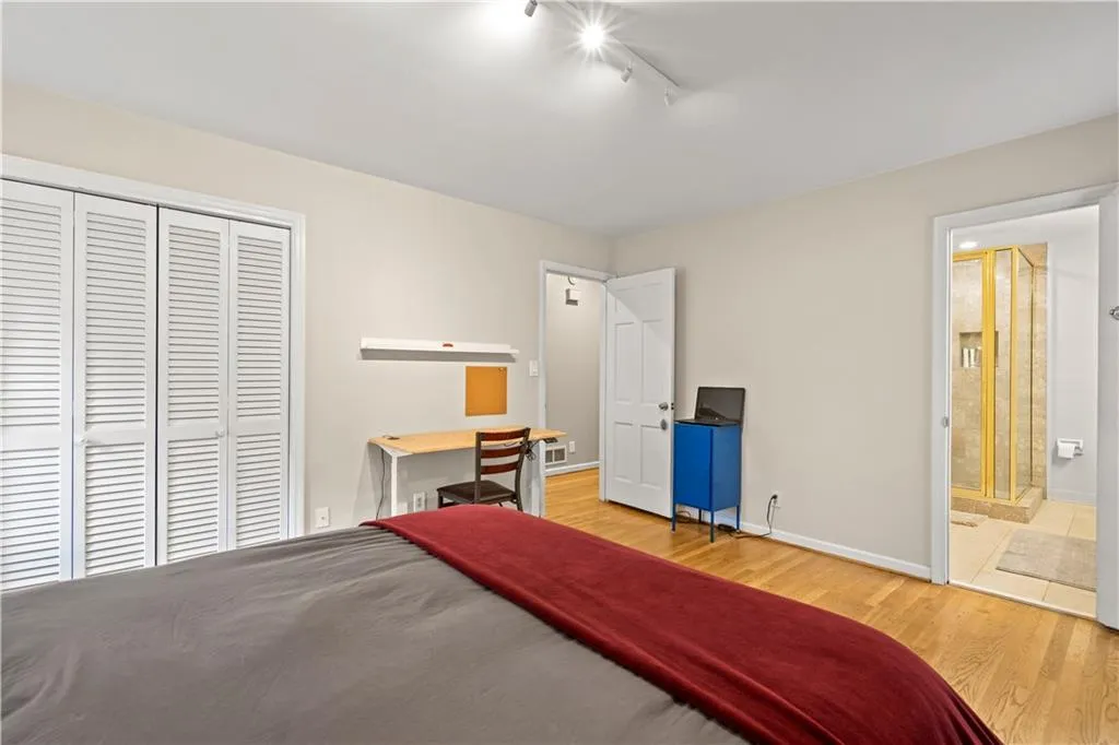 7105 Duncourtney Drive, Sandy Springs, Georgia 30328, 4 Bedrooms Bedrooms, ,3 BathroomsBathrooms,Residential,Sold,7105 Duncourtney Drive,7077952