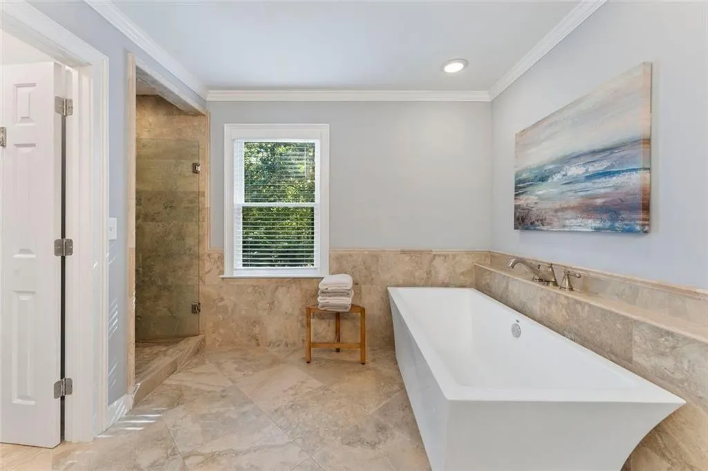 7155 Roswell Road Unit 8, Sandy Springs, Georgia 30328, 3 Bedrooms Bedrooms, ,2 BathroomsBathrooms,Residential,For Sale,7155 Roswell Road Unit 8,7667666