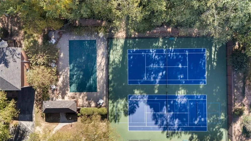 Pool, Tennis and Pickleball Courts