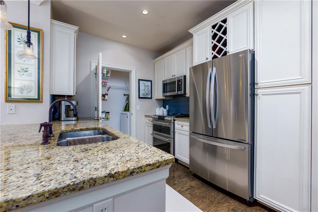 901 Abernathy Road Unit 2130, Sandy Springs, Georgia 30328, 2 Bedrooms Bedrooms, ,2 BathroomsBathrooms,Residential,Sold,901 Abernathy Road Unit 2130,7343269