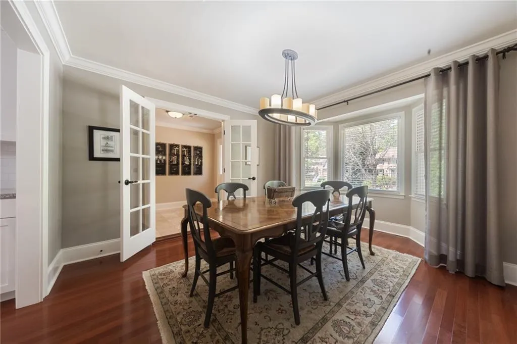 5455 Shiver Summit, Sandy Springs, Georgia 30342, 6 Bedrooms Bedrooms, ,4 BathroomsBathrooms,Residential,Sold,5455 Shiver Summit,6537834
