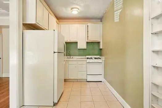 242 12th Street Ne Unit 1a, Atlanta, Georgia 30309, 1 Bedroom Bedrooms, ,1 BathroomBathrooms,Residential,For Sale,242 12th Street Ne Unit 1a,7581483