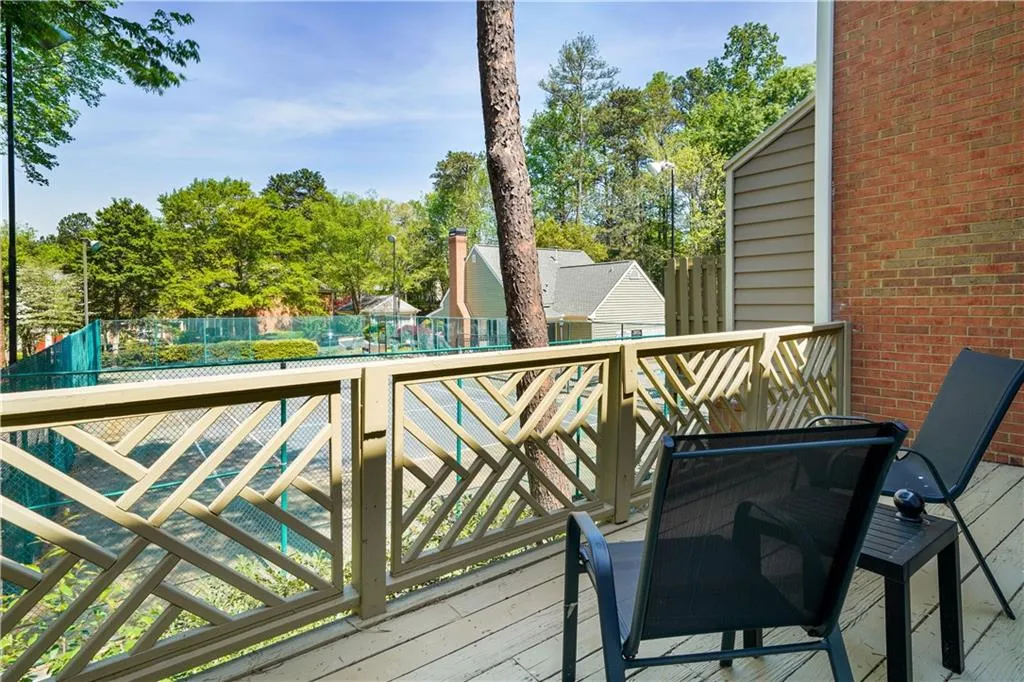 124 Mount Vernon Circle, Atlanta, Georgia 30338, 2 Bedrooms Bedrooms, ,2 BathroomsBathrooms,Residential,Sold,124 Mount Vernon Circle,6878037