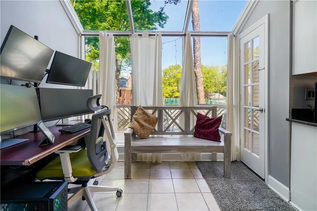 124 Mount Vernon Circle, Atlanta, Georgia 30338, 2 Bedrooms Bedrooms, ,2 BathroomsBathrooms,Residential,Sold,124 Mount Vernon Circle,6878037