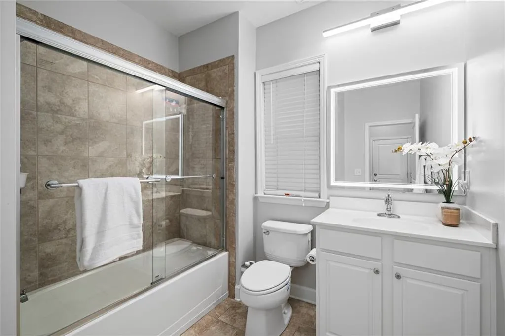2872 Overlook Way Ne, Atlanta, Georgia 30324, 3 Bedrooms Bedrooms, 0 ,3 BathroomsBathrooms,Residential,For Sale,2872 Overlook Way Ne,7753805