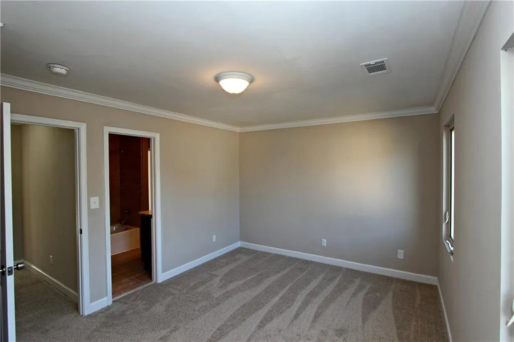 265 Winding River Drive Unit G, Sandy Springs, Georgia 30350, 2 Bedrooms Bedrooms, ,1 BathroomBathrooms,Residential,Sold,265 Winding River Drive Unit G,5628409