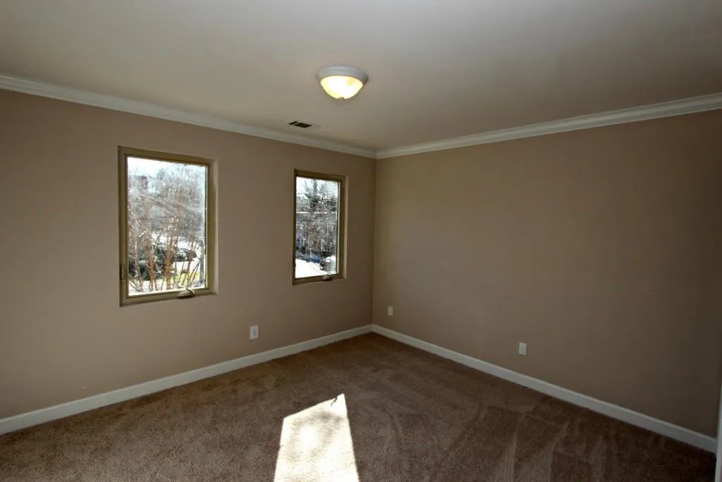 265 Winding River Drive Unit G, Sandy Springs, Georgia 30350, 2 Bedrooms Bedrooms, ,1 BathroomBathrooms,Residential,Sold,265 Winding River Drive Unit G,5628409