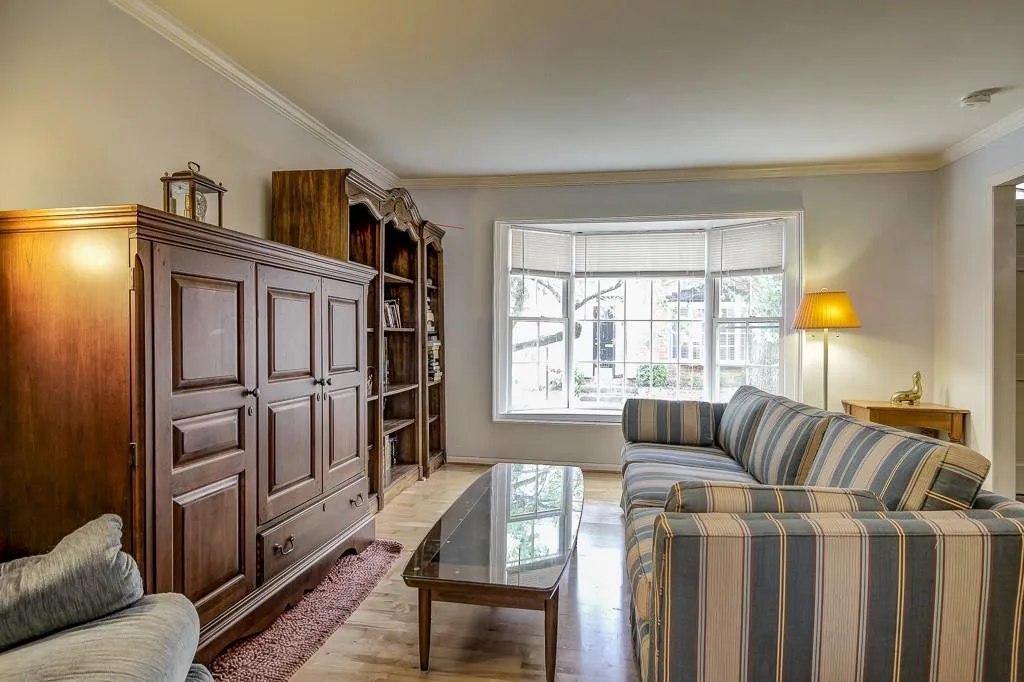 6520 Roswell Road Unit 98, Sandy Springs, Georgia 30328, 2 Bedrooms Bedrooms, ,1 BathroomBathrooms,Residential,Sold,6520 Roswell Road Unit 98,5697614