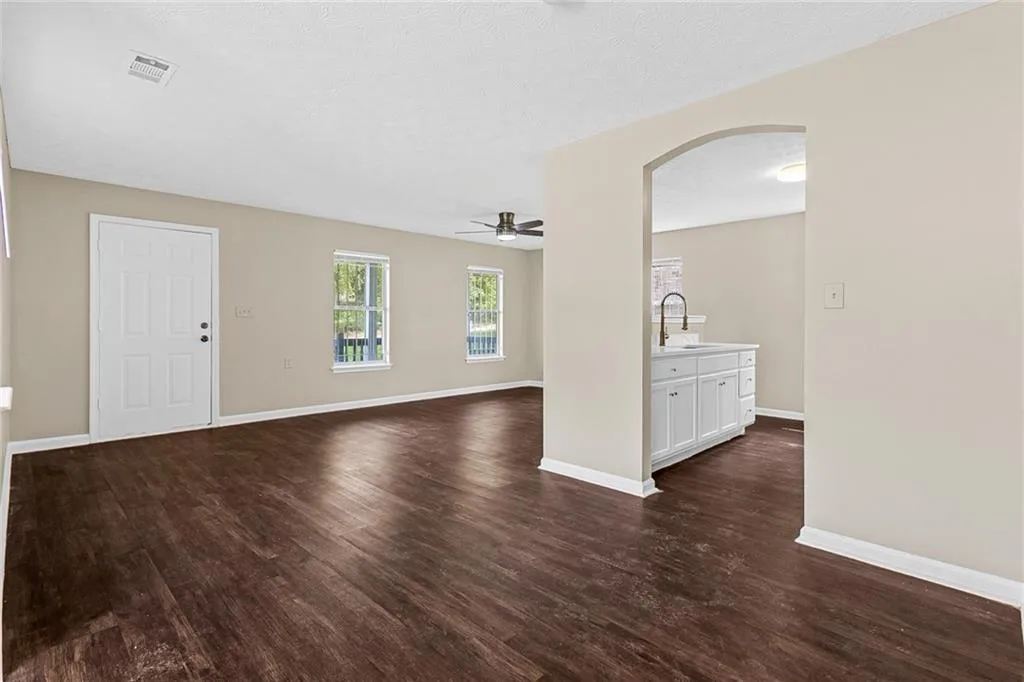 660 Cedar Avenue Nw, Atlanta, Georgia 30318, 3 Bedrooms Bedrooms, 0 ,1 BathroomBathrooms,Residential,For Sale,660 Cedar Avenue Nw,7747199