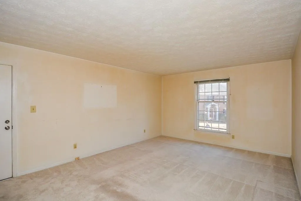 6700 Roswell Road Unit 31a, Sandy Springs, Georgia 30328, 2 Bedrooms Bedrooms, ,2 BathroomsBathrooms,Residential,Sold,6700 Roswell Road Unit 31a,6673014