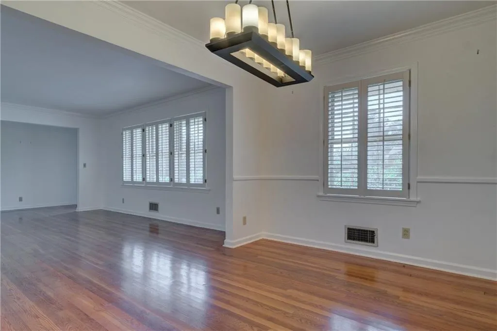 5885 Garber Drive, Sandy Springs, Georgia 30328, 4 Bedrooms Bedrooms, ,3 BathroomsBathrooms,Residential,Sold,5885 Garber Drive,5925803
