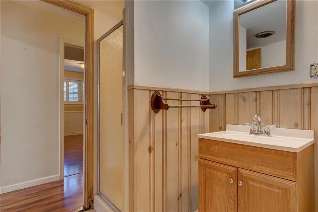 5885 Garber Drive, Sandy Springs, Georgia 30328, 4 Bedrooms Bedrooms, ,3 BathroomsBathrooms,Residential,Sold,5885 Garber Drive,5925803
