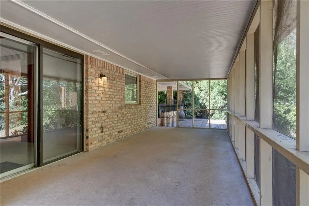 5885 Garber Drive, Sandy Springs, Georgia 30328, 4 Bedrooms Bedrooms, ,3 BathroomsBathrooms,Residential,Sold,5885 Garber Drive,5925803