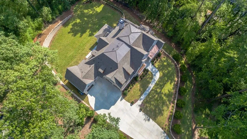 4564 Mount Paran Parkway, Atlanta, Georgia 30327, 5 Bedrooms Bedrooms, ,5 BathroomsBathrooms,Residential,Sold,4564 Mount Paran Parkway,5707356