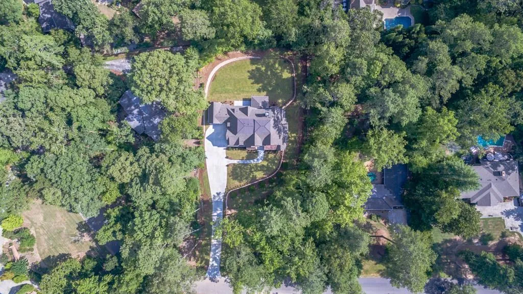 4564 Mount Paran Parkway, Atlanta, Georgia 30327, 5 Bedrooms Bedrooms, ,5 BathroomsBathrooms,Residential,Sold,4564 Mount Paran Parkway,5707356