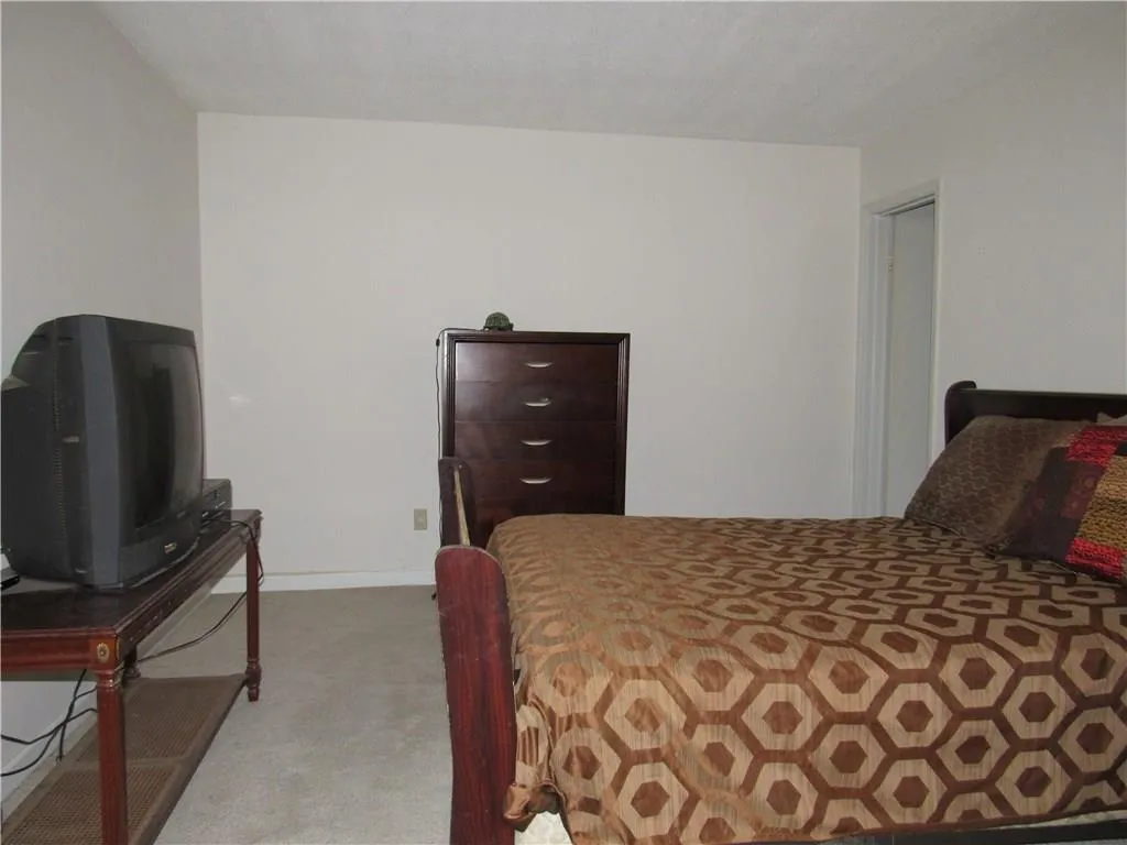 6700 Roswell Road Unit 32a, Atlanta, Georgia 30328, 2 Bedrooms Bedrooms, ,2 BathroomsBathrooms,Residential,Sold,6700 Roswell Road Unit 32a,5991136