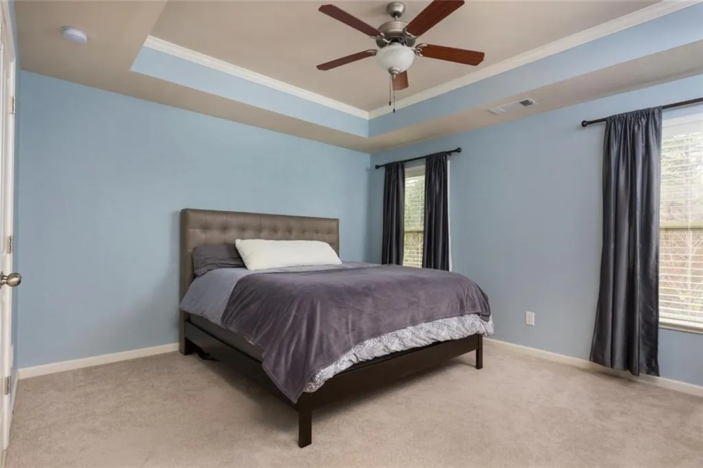 7235 Highland Bluff, Sandy Springs, Georgia 30328, 3 Bedrooms Bedrooms, ,3 BathroomsBathrooms,Residential,Sold,7235 Highland Bluff,5933906