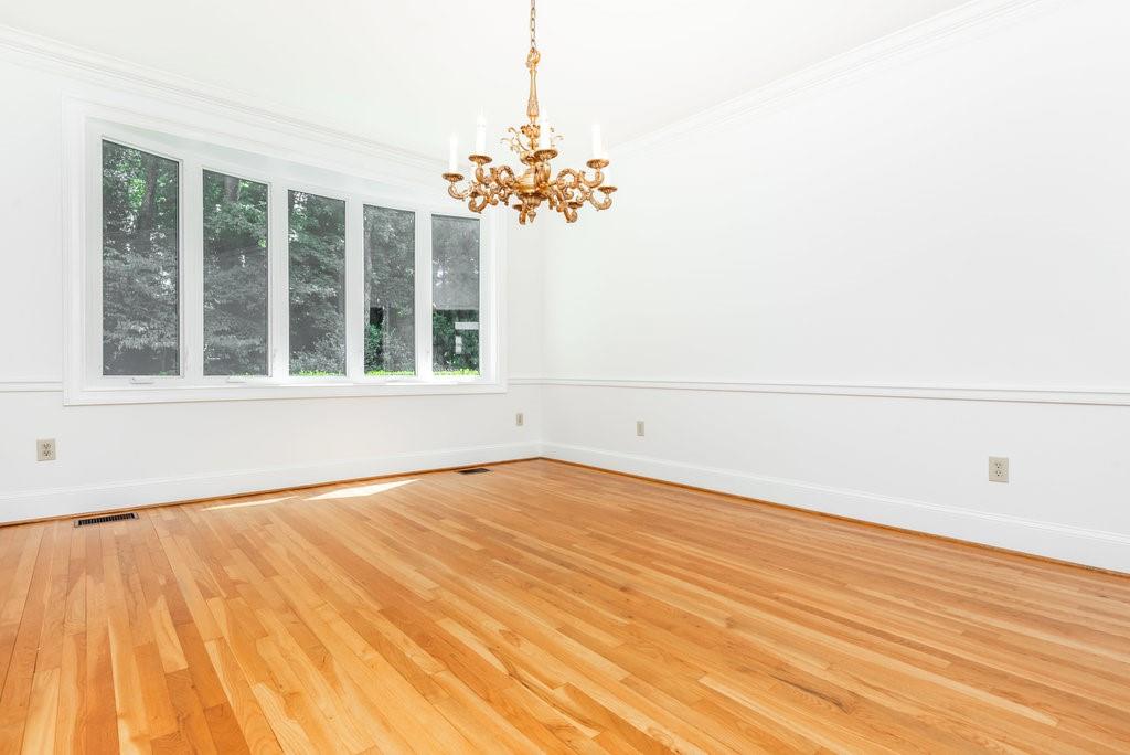 2075 Dunwoody Heritage Drive, Sandy Springs, Georgia 30350, 4 Bedrooms Bedrooms, ,2 BathroomsBathrooms,Residential,Sold,2075 Dunwoody Heritage Drive,7274122