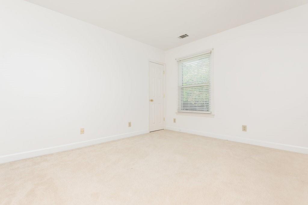 2075 Dunwoody Heritage Drive, Sandy Springs, Georgia 30350, 4 Bedrooms Bedrooms, ,2 BathroomsBathrooms,Residential,Sold,2075 Dunwoody Heritage Drive,7274122