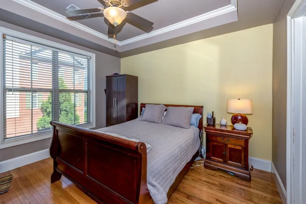 751 Berrydale Drive, Atlanta, Georgia 30328, 2 Bedrooms Bedrooms, ,2 BathroomsBathrooms,Residential,Sold,751 Berrydale Drive,5985507