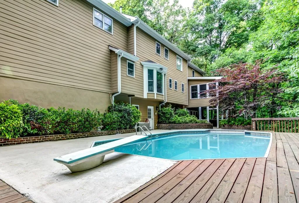 270 Bruton Way, Atlanta, Georgia 30342, 4 Bedrooms Bedrooms, ,3 BathroomsBathrooms,Residential,Sold,270 Bruton Way,5603648 270 Bruton Way, Atlanta, Georgia 30342, 4 Bedrooms Bedrooms, ,3 BathroomsBathrooms,Residential,Sold,270 Bruton Way,5603648