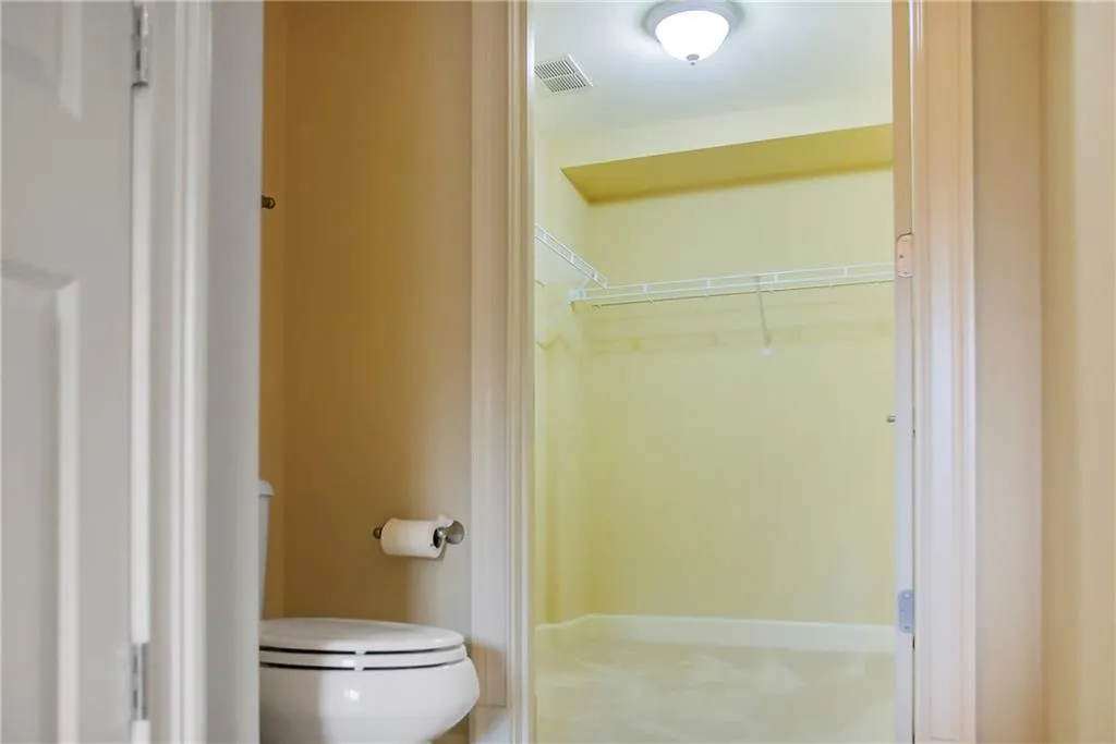 200 River Vista Drive Unit 606, Atlanta, Georgia 30339, 1 Bedroom Bedrooms, ,1 BathroomBathrooms,Residential,Sold,200 River Vista Drive Unit 606,6107045