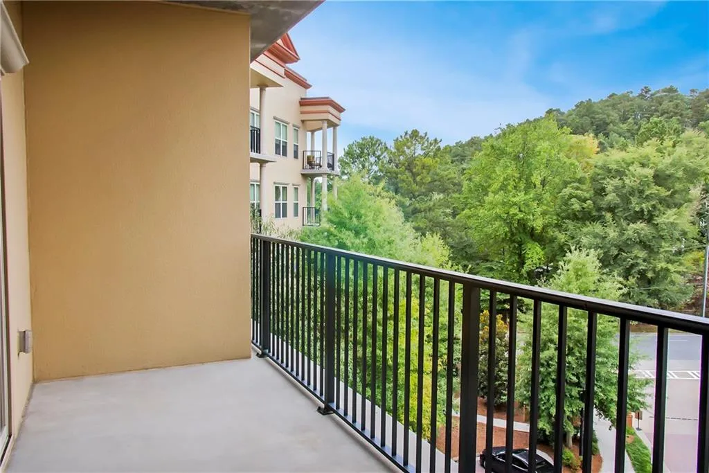 200 River Vista Drive Unit 606, Atlanta, Georgia 30339, 1 Bedroom Bedrooms, ,1 BathroomBathrooms,Residential,Sold,200 River Vista Drive Unit 606,6107045
