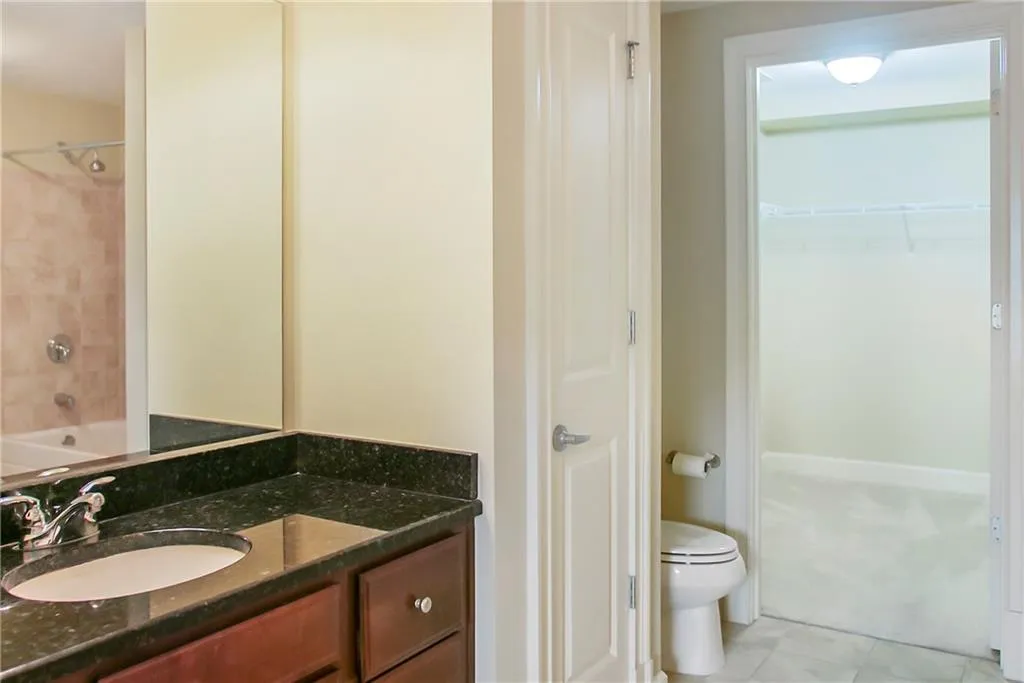 200 River Vista Drive Unit 606, Atlanta, Georgia 30339, 1 Bedroom Bedrooms, ,1 BathroomBathrooms,Residential,Sold,200 River Vista Drive Unit 606,6107045