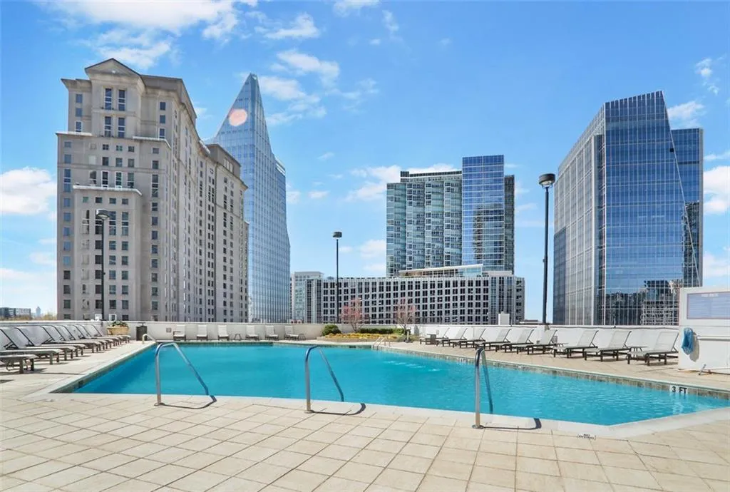 3324 Peachtree Road Ne Unit 2807, Atlanta, Georgia 30326, 1 Bedroom Bedrooms, ,1 BathroomBathrooms,Residential,For Sale,3324 Peachtree Road Ne Unit 2807,7544179
