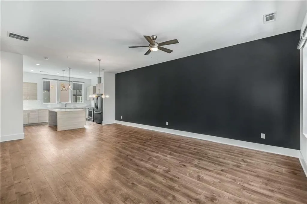 1225 Chelsea Circle Nw, Atlanta, Georgia 30318, 3 Bedrooms Bedrooms, ,3 BathroomsBathrooms,Residential,For Sale,1225 Chelsea Circle Nw,7575174