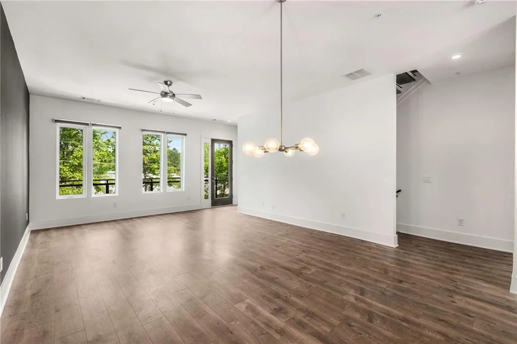 1225 Chelsea Circle Nw, Atlanta, Georgia 30318, 3 Bedrooms Bedrooms, ,3 BathroomsBathrooms,Residential,For Sale,1225 Chelsea Circle Nw,7575174