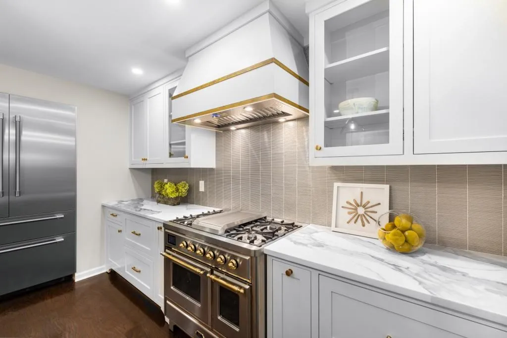 650 Moores Mill Road Nw Unit 11, Atlanta, Georgia 30327, 3 Bedrooms Bedrooms, ,2 BathroomsBathrooms,Residential,For Sale,650 Moores Mill Road Nw Unit 11,7637409