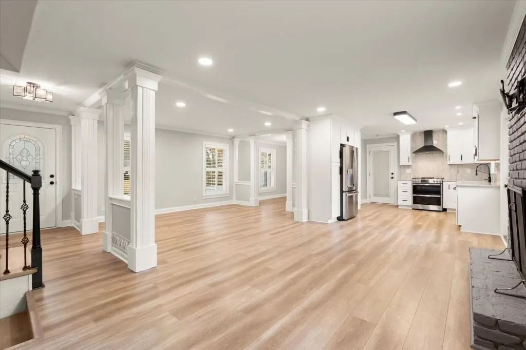 5650 Colton Drive, Sandy Springs, Georgia 30342, 3 Bedrooms Bedrooms, ,2 BathroomsBathrooms,Residential,For Sale,5650 Colton Drive,7701267