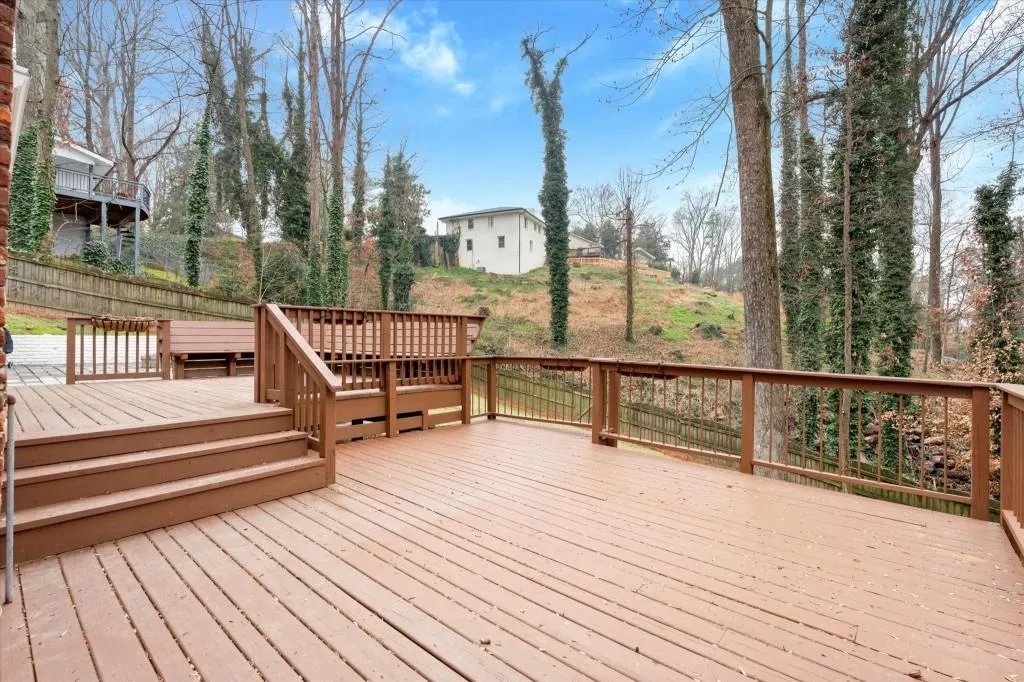 5650 Colton Drive, Sandy Springs, Georgia 30342, 3 Bedrooms Bedrooms, ,2 BathroomsBathrooms,Residential,For Sale,5650 Colton Drive,7701267