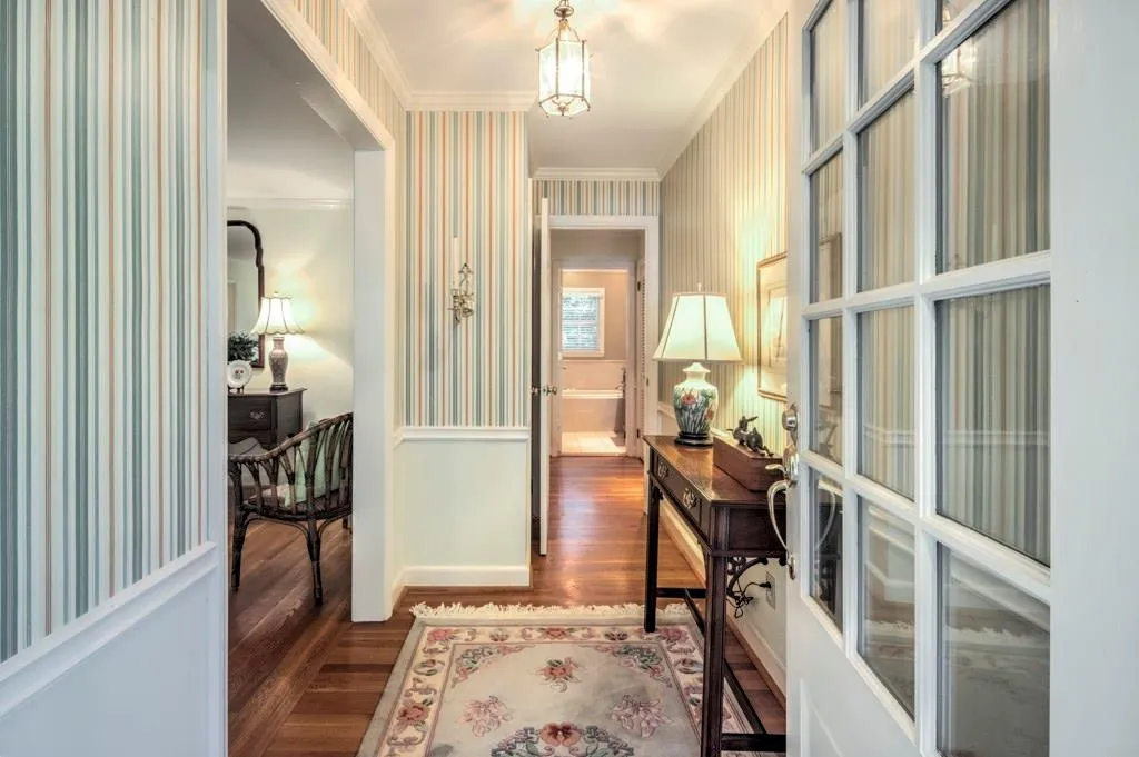 480 Franklin Road Ne, Atlanta, Georgia 30342, 5 Bedrooms Bedrooms, ,3 BathroomsBathrooms,Residential,Sold,480 Franklin Road Ne,5902391