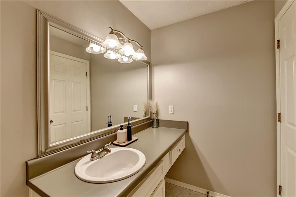 207 Gettysburg Place, Sandy Springs, Georgia 30350, 2 Bedrooms Bedrooms, ,2 BathroomsBathrooms,Residential,Sold,207 Gettysburg Place,7343227