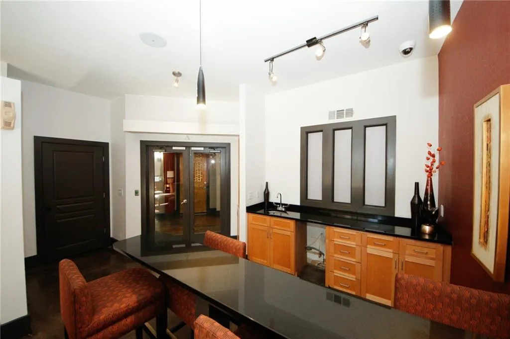 799 Hammond Drive Unit 116, Atlanta, Georgia 30328, 1 Bedroom Bedrooms, ,1 BathroomBathrooms,Residential,For Sale,799 Hammond Drive Unit 116,7625327