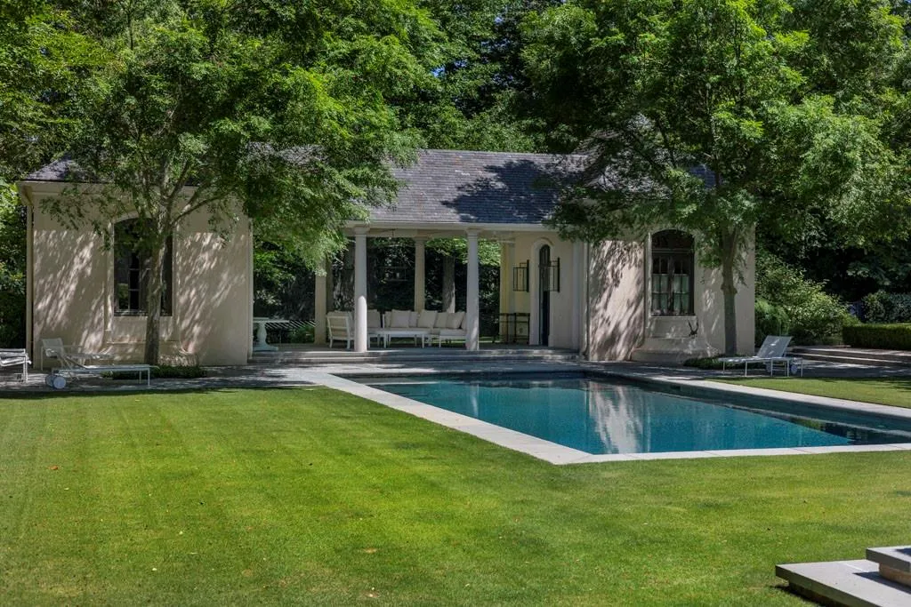 133 Blackland Road Nw, Atlanta, Georgia 30342, 7 Bedrooms Bedrooms, ,9 BathroomsBathrooms,Residential,For Sale,133 Blackland Road Nw,7654141