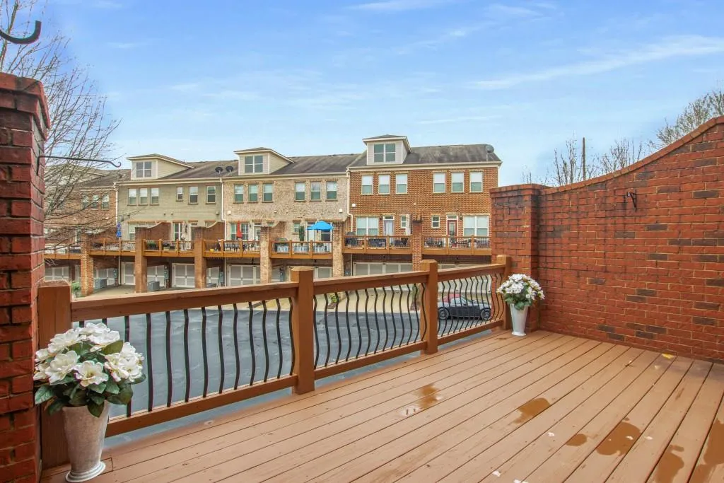 457 Alderwood Street, Sandy Springs, Georgia 30328, 3 Bedrooms Bedrooms, ,3 BathroomsBathrooms,Residential,Sold,457 Alderwood Street,7349175 457 Alderwood Street, Sandy Springs, Georgia 30328, 3 Bedrooms Bedrooms, ,3 BathroomsBathrooms,Residential,Sold,457 Alderwood Street,7349175