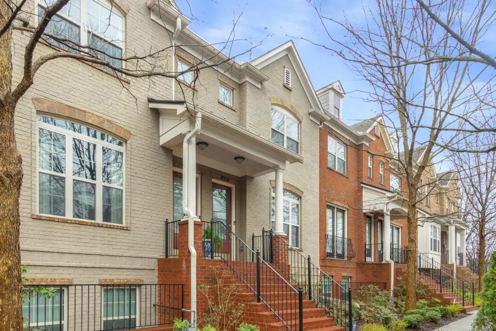 457 Alderwood Street, Sandy Springs, Georgia 30328, 3 Bedrooms Bedrooms, ,3 BathroomsBathrooms,Residential,Sold,457 Alderwood Street,7349175 457 Alderwood Street, Sandy Springs, Georgia 30328, 3 Bedrooms Bedrooms, ,3 BathroomsBathrooms,Residential,Sold,457 Alderwood Street,7349175